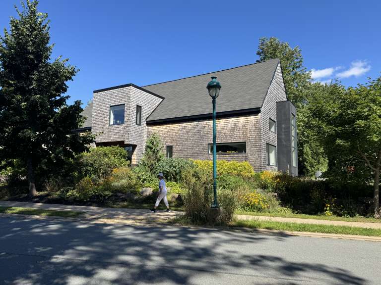 Woodmans Grove cedar shingle contemporary home